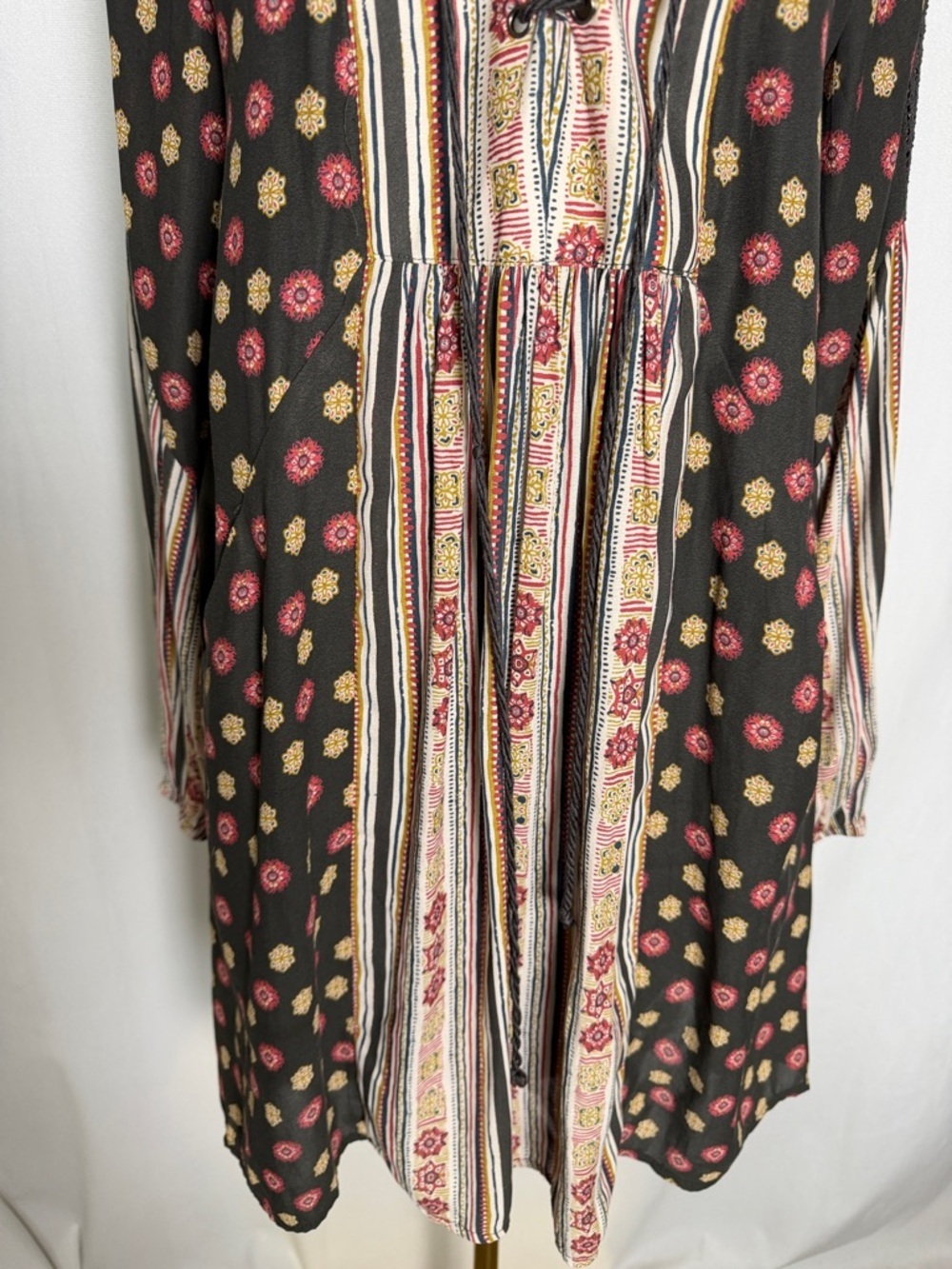 Free People Rain or Shine Pebble Print Boho Floral Tunic Mini Dress Size Medium - Picture 4 of 12